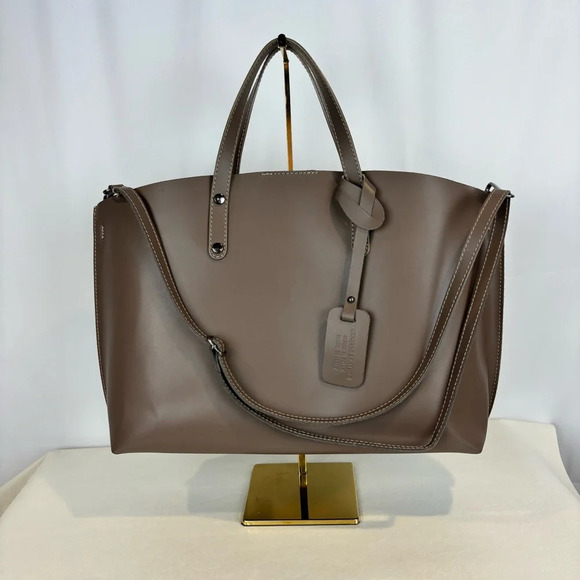 Mondarno Leather Tote Bag w/ Removable Clutch - Picture 1 of 7